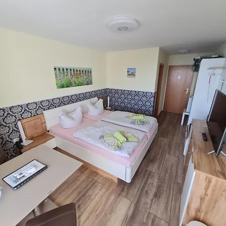 Отель Hotel Waterkant Засниц